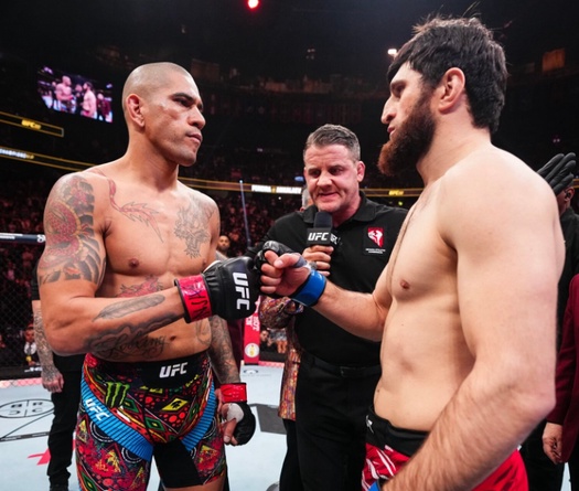 Alex Pereira cáo buộc Magomed Ankalaev hai mặt trước thềm UFC 320