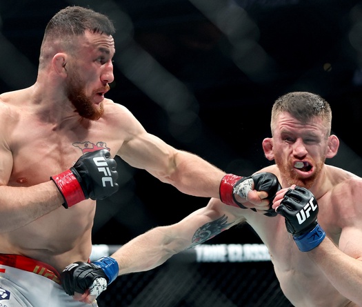 UFC 320: Merab Dvalishvili thắng Cory Sandhagen trong trận kịch chiến