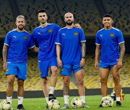 FIFA tung "bằng chứng" dài 19 trang, chỉ ra sai phạm của 7 cầu thủ nhập tịch Malaysia