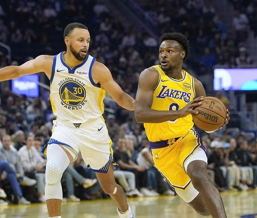 Stephen Curry "cháy" sớm, Golden State Warriors nối dài mạch thua của Los Angeles Lakers
