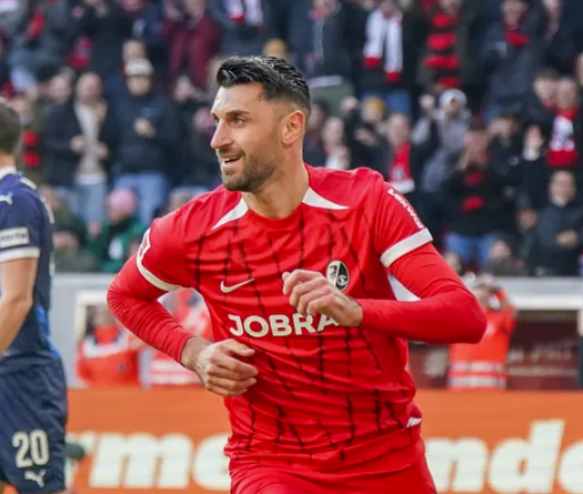 Nhận định, soi kèo Freiburg vs Frankfurt: ĐIểm tựa sân nhà