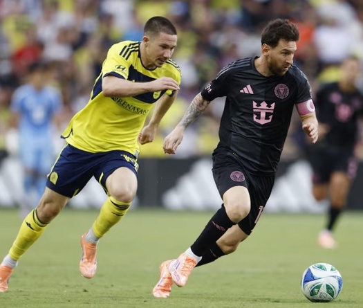 Messi lập hat-trick cho Inter Miami trong ngày kết thúc mùa giải thông thường MLS