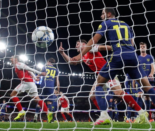 Champions League: 43 bàn thắng chỉ trong một đêm, điều chưa từng có!