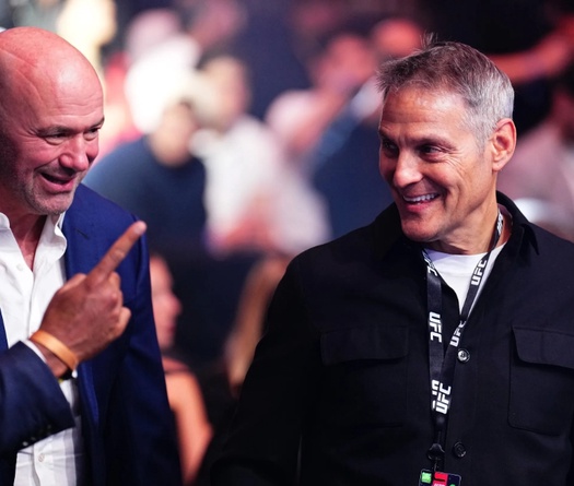 Lý do Netflix "trượt chân", Paramount giành UFC bằng hợp đồng tỷ đô