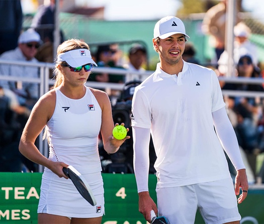 Ben Johns và Waters giành danh hiệu thứ 55, tiếp tục viết nên kỷ nguyên thống trị