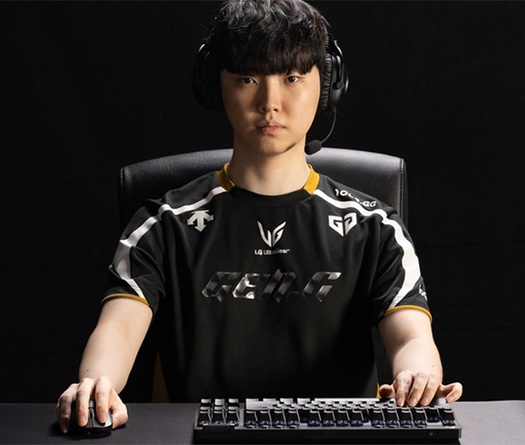 Chovy: Từ “ông vua đường giữa” đến hành trình chinh phục đỉnh cao CKTG