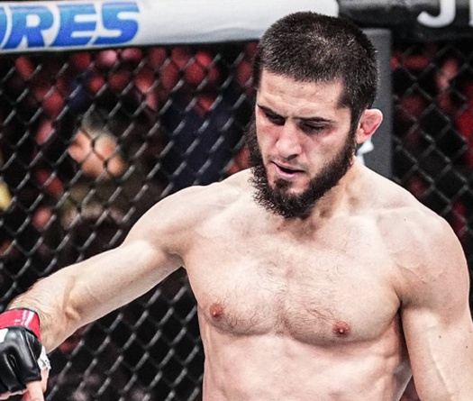 Islam Makhachev thừa nhận "chỉ được 60% khi đánh ở hạng nhẹ UFC"