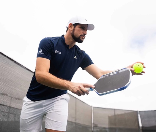 JOOLA ra mắt phiên bản giới hạn vợt Perseus Pro IV mang dấu ấn Chuck Taylor và Dekel Bar