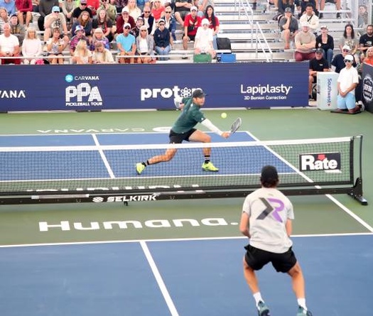 Cải thiện kỹ năng pickleball của bạn chỉ bằng việc theo dõi các tay vợt chuyên nghiệp