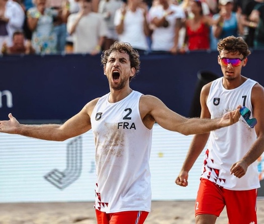 Pháp và Thuỵ Điển giành tấm vé vượt qua bảng G giải bóng chuyền VĐTG