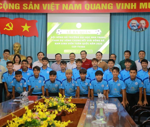 Khí thế ngày xuất quân: Trường ĐH Nha Trang sẵn sàng chinh phục VCK NUC bóng đá 2025