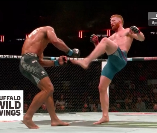 UFC 322: Bo Nickal hạ huyền thoại BJJ bằng đòn đá cao đầy bất ngờ