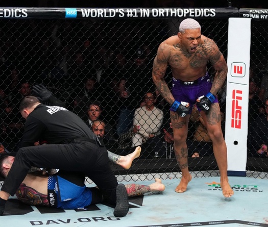 Michael Morales không vội tranh đai sau trận thắng hủy diệt ở UFC 322