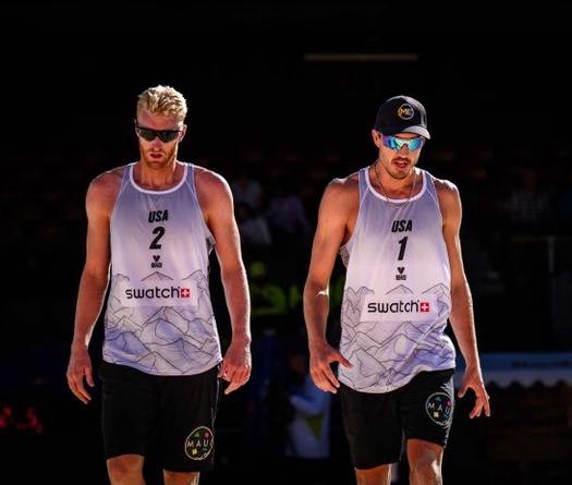 Evans & Budinger dẫn đầu bảng I, Hà Lan giành vé vòng “thua cuộc may mắn” tại giải VĐTG