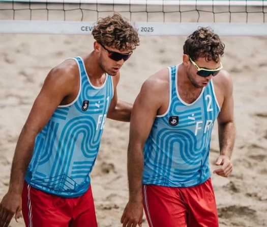 Rotar & Gauthier-Rat tạo cú sốc tại Giải bóng chuyền bãi biển nam FIVB