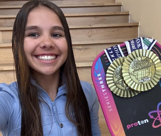 Vận động viên 13 tuổi khuấy đảo làng pickleball Mỹ với chức vô địch thế giới