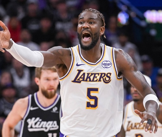 Thống kê bất ngờ: Deandre Ayton tại Lakers chỉ mất 14 trận để làm được điều cả mùa trước chật vật