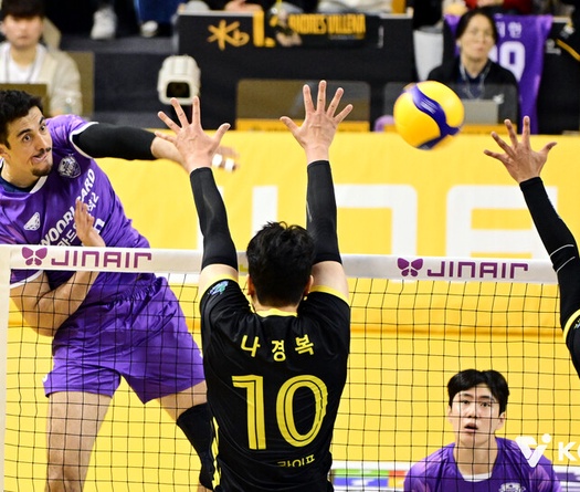 Chắp cánh chiến thắng – “cặp bài trùng” làm nên lịch sử cho Ure Card