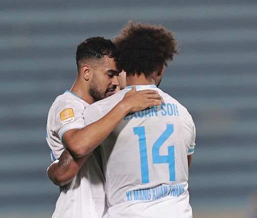 Xuân Son mờ nhạt, Nam Định thắng nhọc trước Long An ở Cúp QG