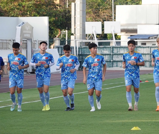 HLV Kim Sang Sik bắt đầu hành trình rèn quân cho SEA Games 33