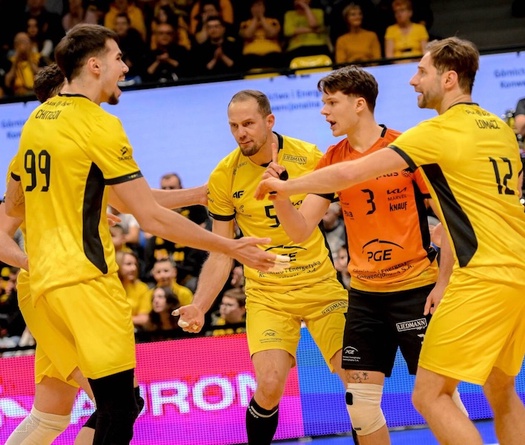Skra Bełchatów tạo bất ngờ lớn tại PlusLiga