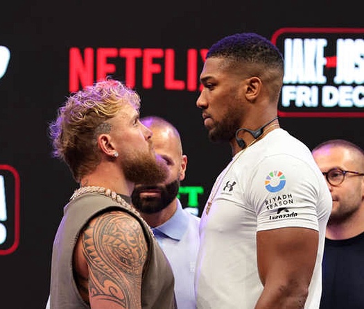 Tiết lộ sốc về số cân nặng Anthony Joshua phải giảm để so găng với Jake Paul