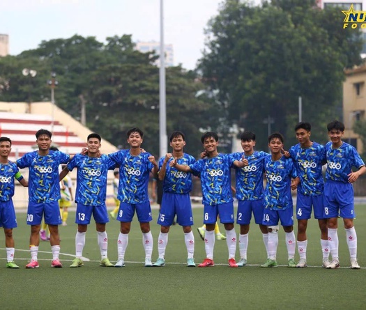 Tinh thần “thép” của ĐH Huế: Bước qua giá lạnh Hà Nội, viết tiếp giấc mơ chung kết NUC 2025