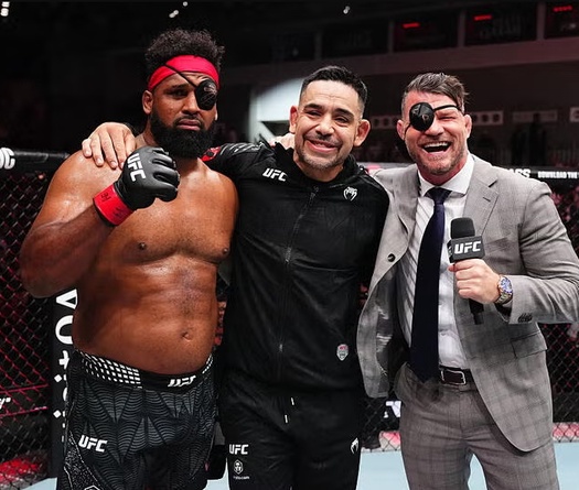 Waldo Cortes-Acosta suýt phải thi đấu không có HLV ở UFC Qatar