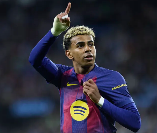 Nhận định, soi kèo Barcelona vs Alaves: Cơ hội chiếm ngôi đầu bảng