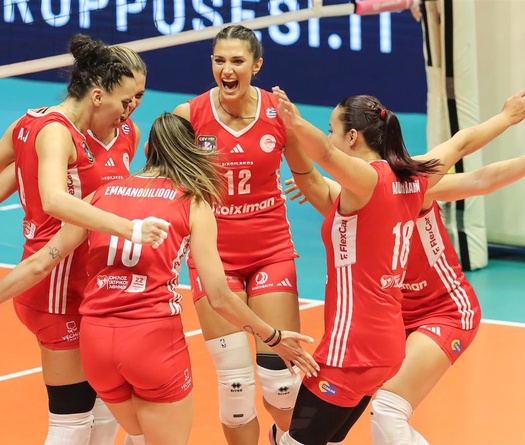 Olympiacos giữ ngôi đầu bảng — đêm “đảo chiều” ấn tượng trước AEK