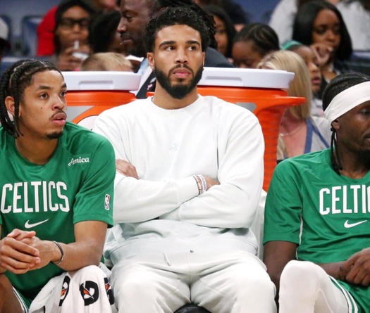 Joe Mazzulla thừa nhận không biết khi nào Jayson Tatum có thể trở lại sau chấn thương Achilles