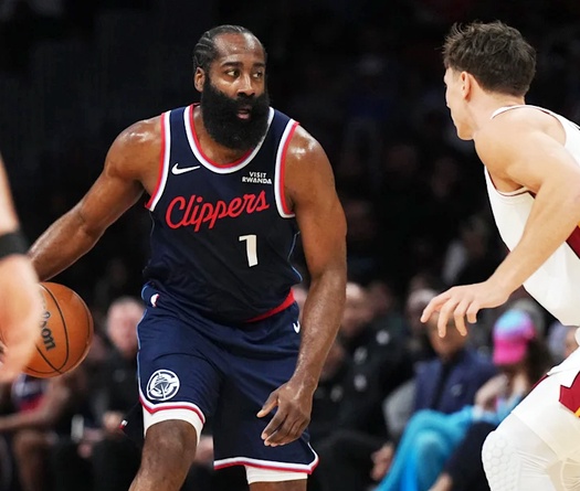 Clippers khủng hoảng trầm trọng: Kawhi Leonard ghi 36 điểm vẫn không cứu nổi LAC