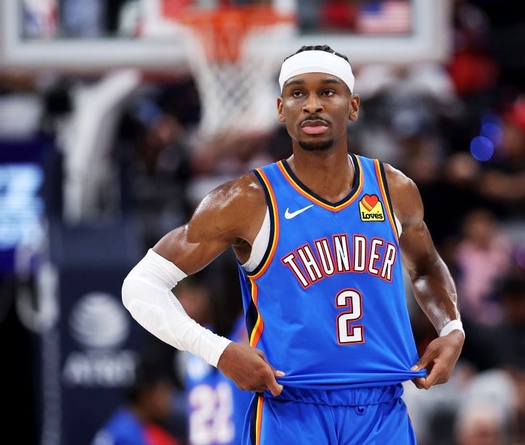 Shai Gilgeous-Alexander lập kỷ lục 93 trận liên tiếp ghi 20 điểm, còn cách "ngọn núi" 126 trận bao xa?