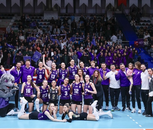 Zeren Spor lập mốc lịch sử — thắng 3-0, đặt dấu ấn đầu tiên ở Champions League