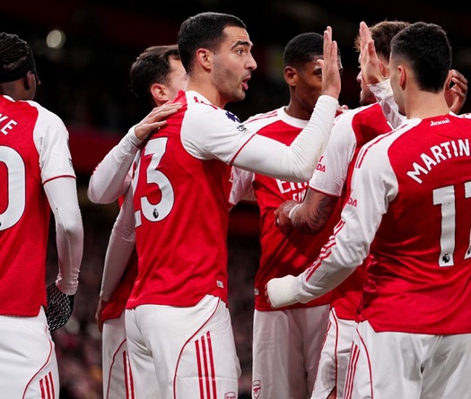 Dự đoán Aston Villa vs Arsenal, 19h30 ngày 6/12, Ngoại hạng Anh 2025/26