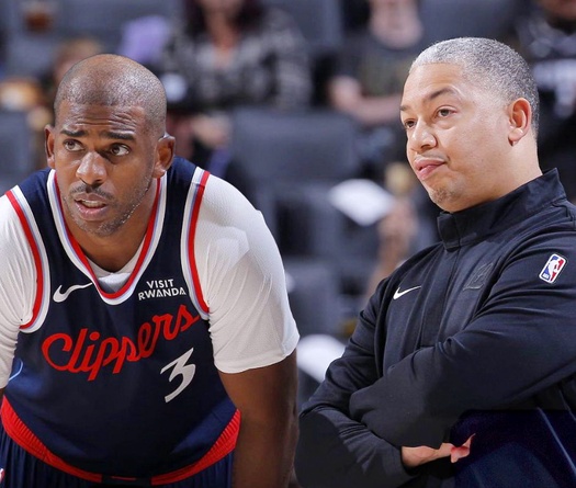 Hé lộ nguyên nhân Chris Paul rời Clippers: Mâu thuẫn không thể hàn gắn với HLV Tyronn Lue?
