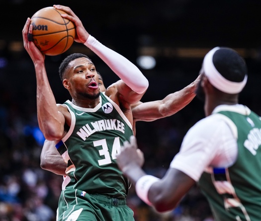 Cập nhật chấn thương Giannis Antetokounmpo: Nghỉ 4 tuần, Bucks nín thở lo sợ kịch bản tồi tệ nhất