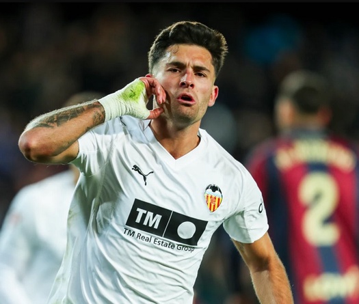 Dự đoán Valencia vs Sevilla, 22h15 ngày 7/12, La Liga 2025/26