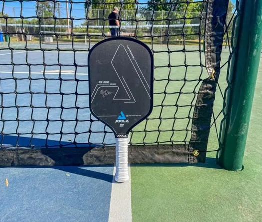 Vợt Hyperion CFS trở lại: Biểu tượng pickleball được hồi sinh