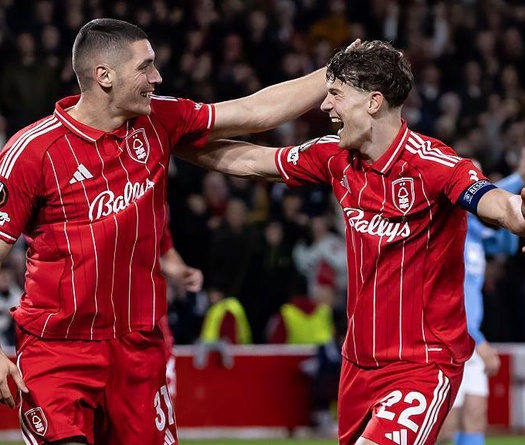 Dự đoán Nottingham vs Tottenham, 21h00 ngày 14/12, Ngoại hạng Anh 2025/26