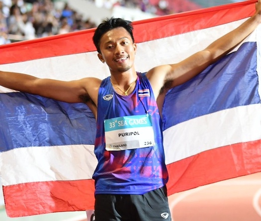"Thần đồng" điền kinh Thái Lan Puripol Boonsorn lập kỷ lục mới sau khi giành 3 HCV SEA Games