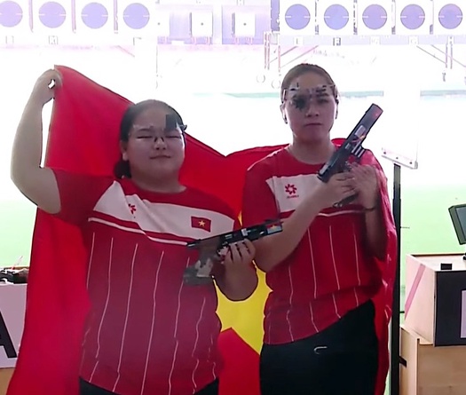 Trịnh Thu Vinh giành HCV bắn súng thứ 4 và phá kỷ lục SEA Games