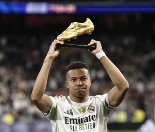 Năm 2025 của Mbappe: Một năm đầy bàn thắng nhưng trắng tay danh hiệu