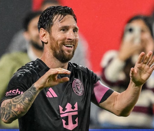 Messi sẽ tranh giành giải thưởng mà anh chưa từng đạt được