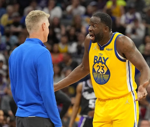 Mâu thuẫn nội bộ Warriors: Draymond Green và HLV Steve Kerr lên tiếng sau màn "đấu khẩu" trên sân