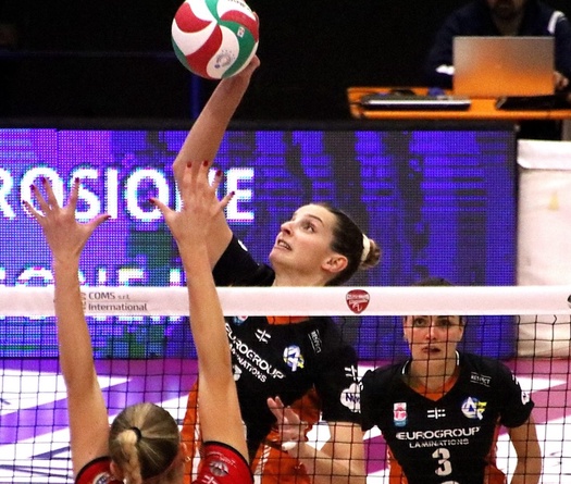 La Nuvoli khép lại năm 2025 ấn tượng với chiến thắng trước Futura Giovani