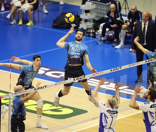 Coppa Italia: Thứ Hai tại BTS Arena – “Remake” giữa Monza và đối thủ ở tứ kết