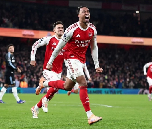 Bảng xếp hạng Ngoại hạng Anh sau khi Arsenal thắng đậm Aston Villa