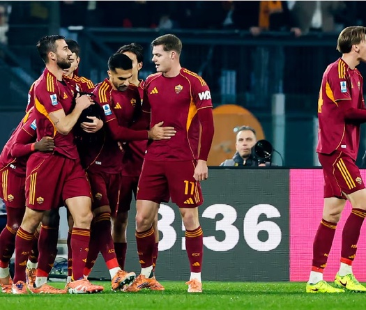 AS Roma vượt xa Inter Milan và Juventus về số điểm trong năm 2025