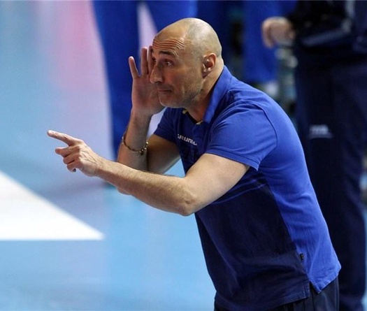 Marcello Abbondanza ký hợp đồng mới 2 năm với Fenerbahçe, khép lại tin đồn về Santarelli